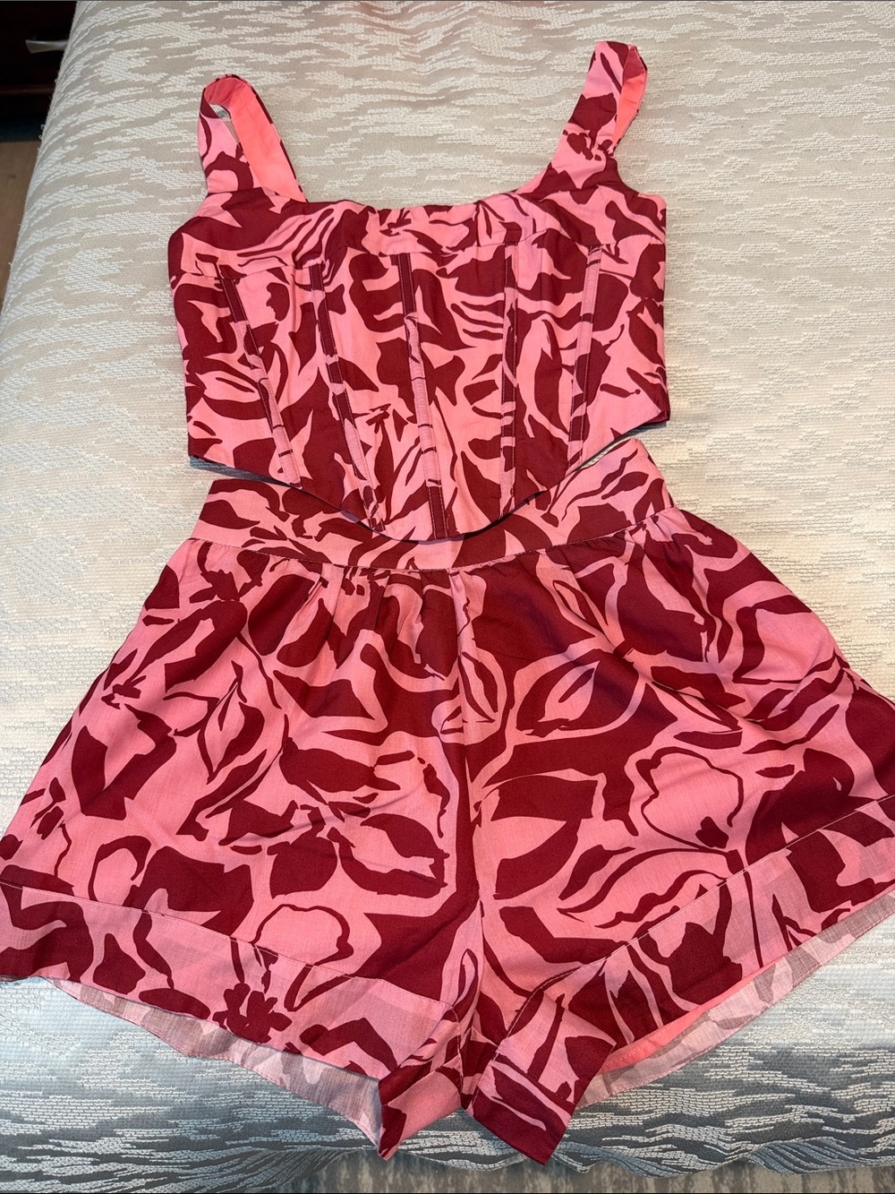 Pink & Burgundy Printed Women’s Shorts Set